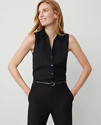 Sleeveless Essential Shirt