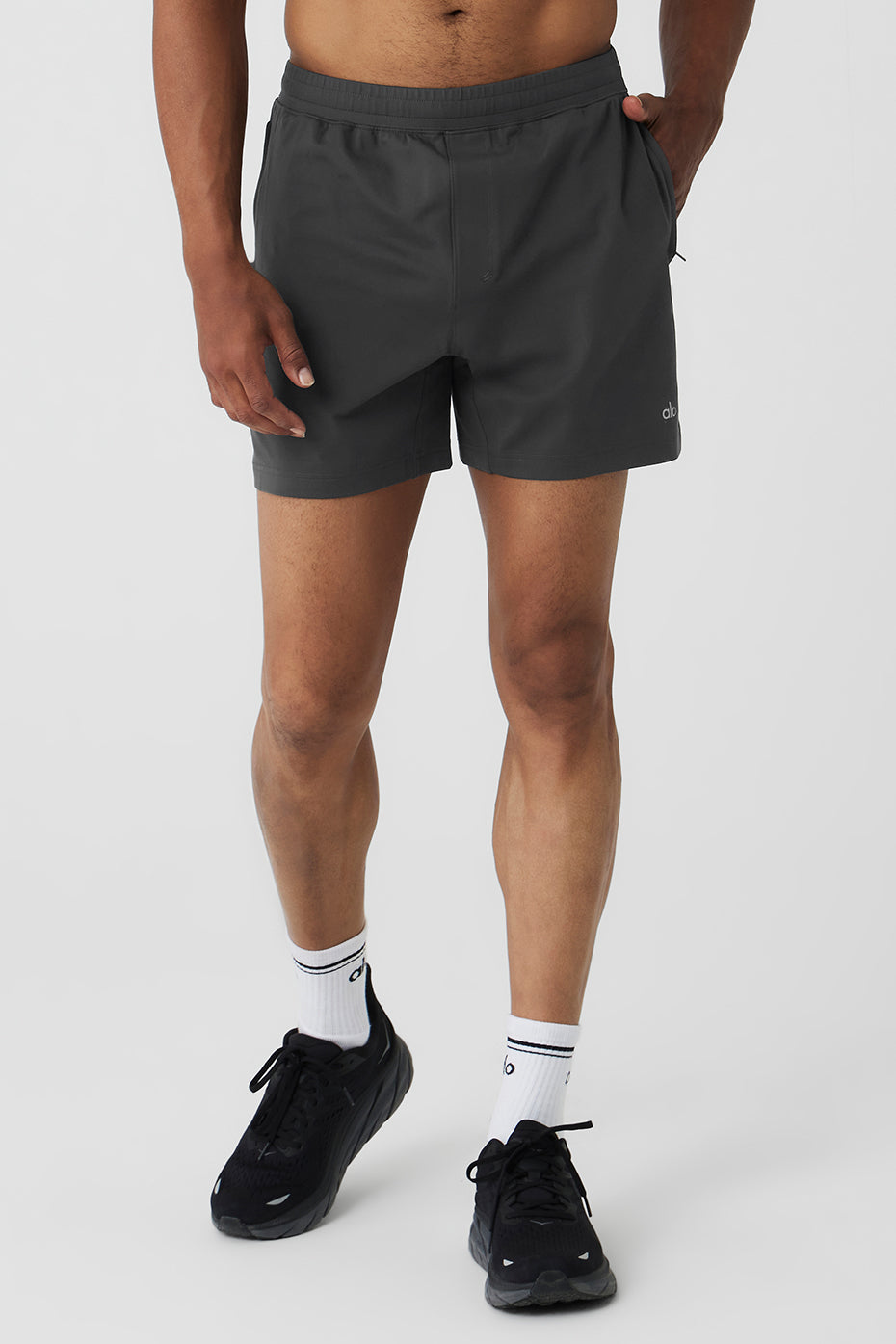 7" Conquer React Performance Short Top