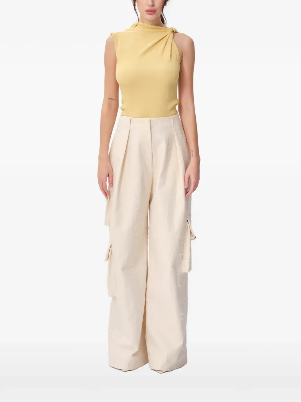 Tropical asymmetrical top - by CONCEPTO