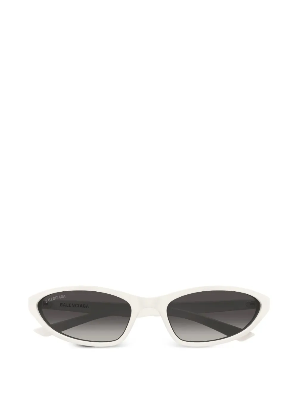 cat-eye sunglasses -