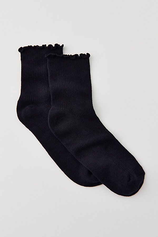 Lettuce-Edge Ribbed Socks