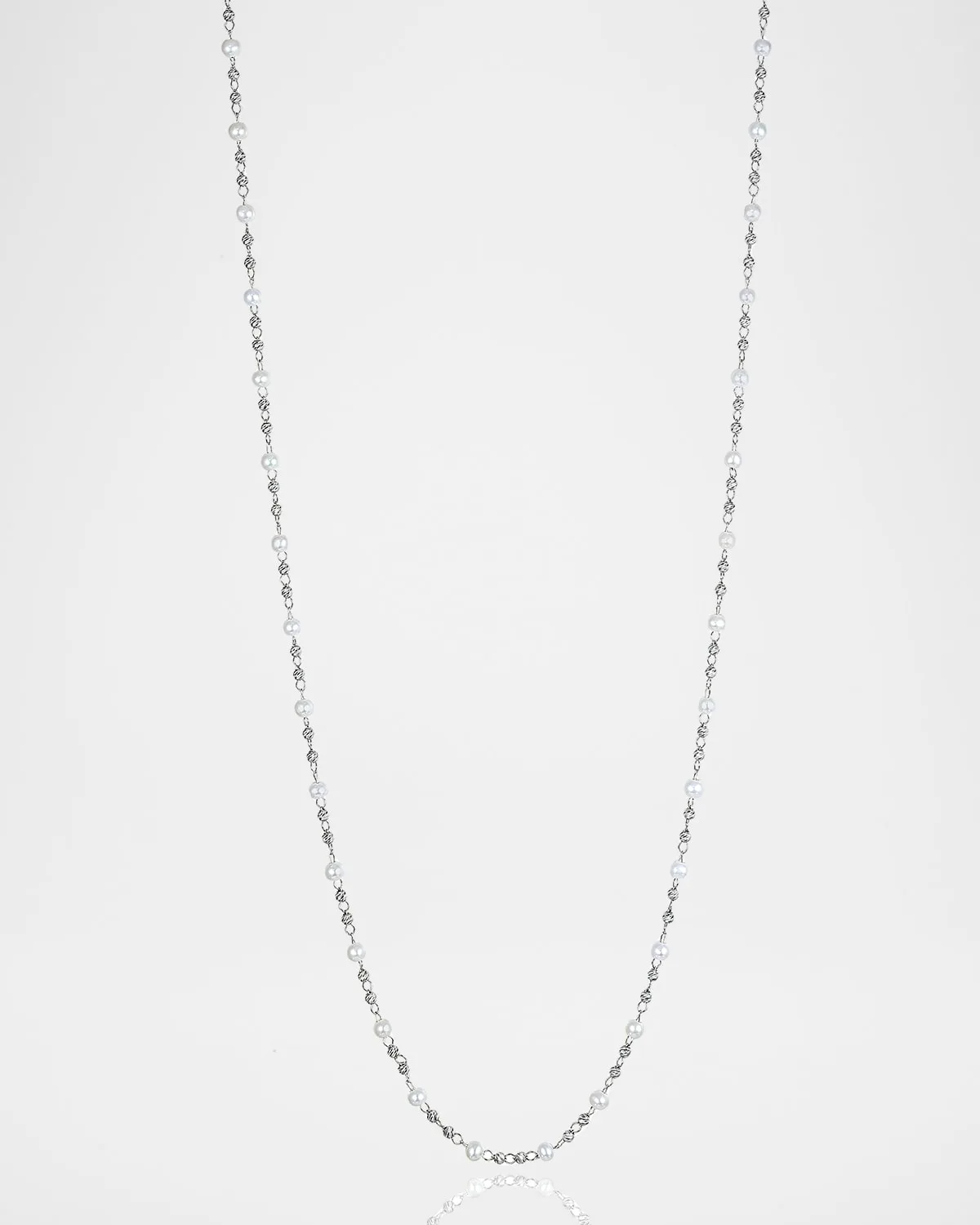 Debut Pearl Necklace