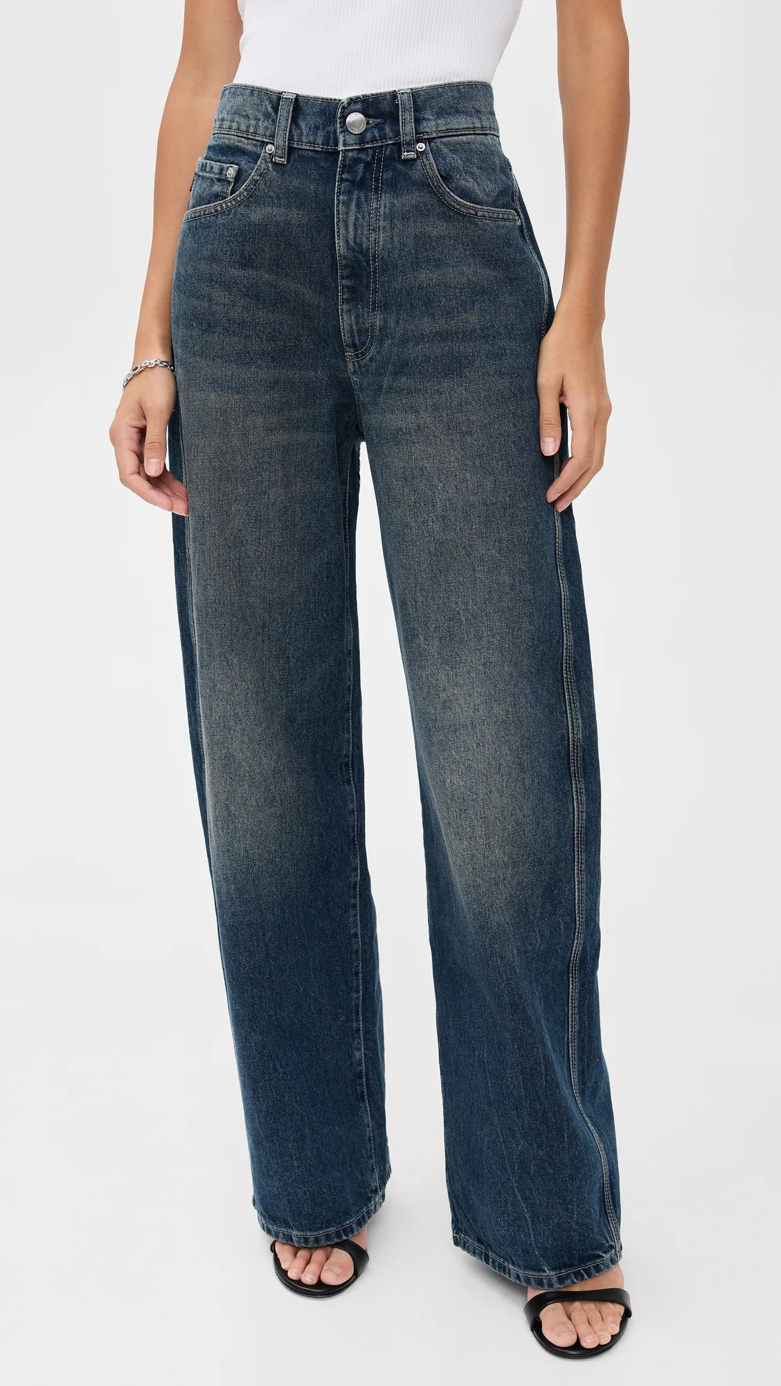 Taylor Relaxed Barrel High Rise Jeans