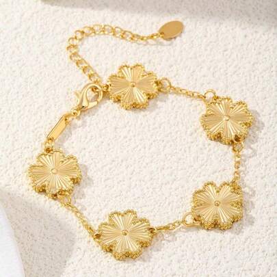 Elegant Lucky Four-Leaf Clover Bracelet, Versatile Luxury Design