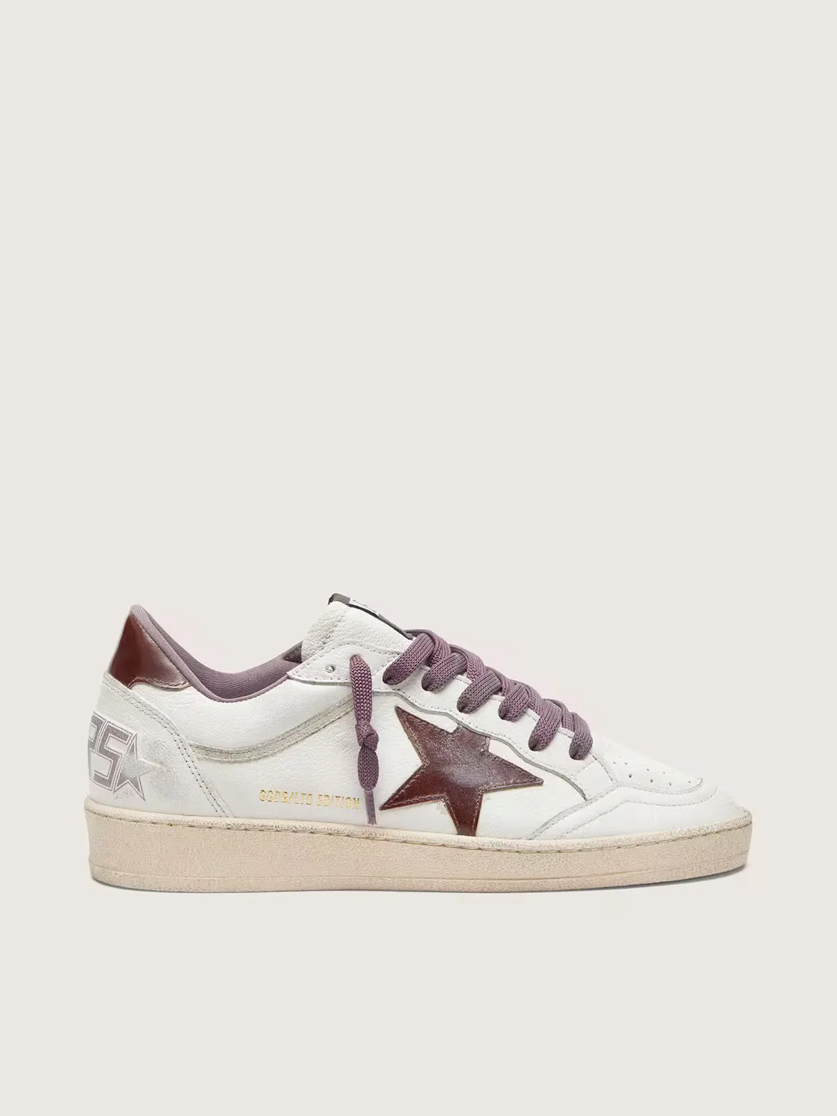 Ball Star Ltd in White Leather with Burgundy Leather Star