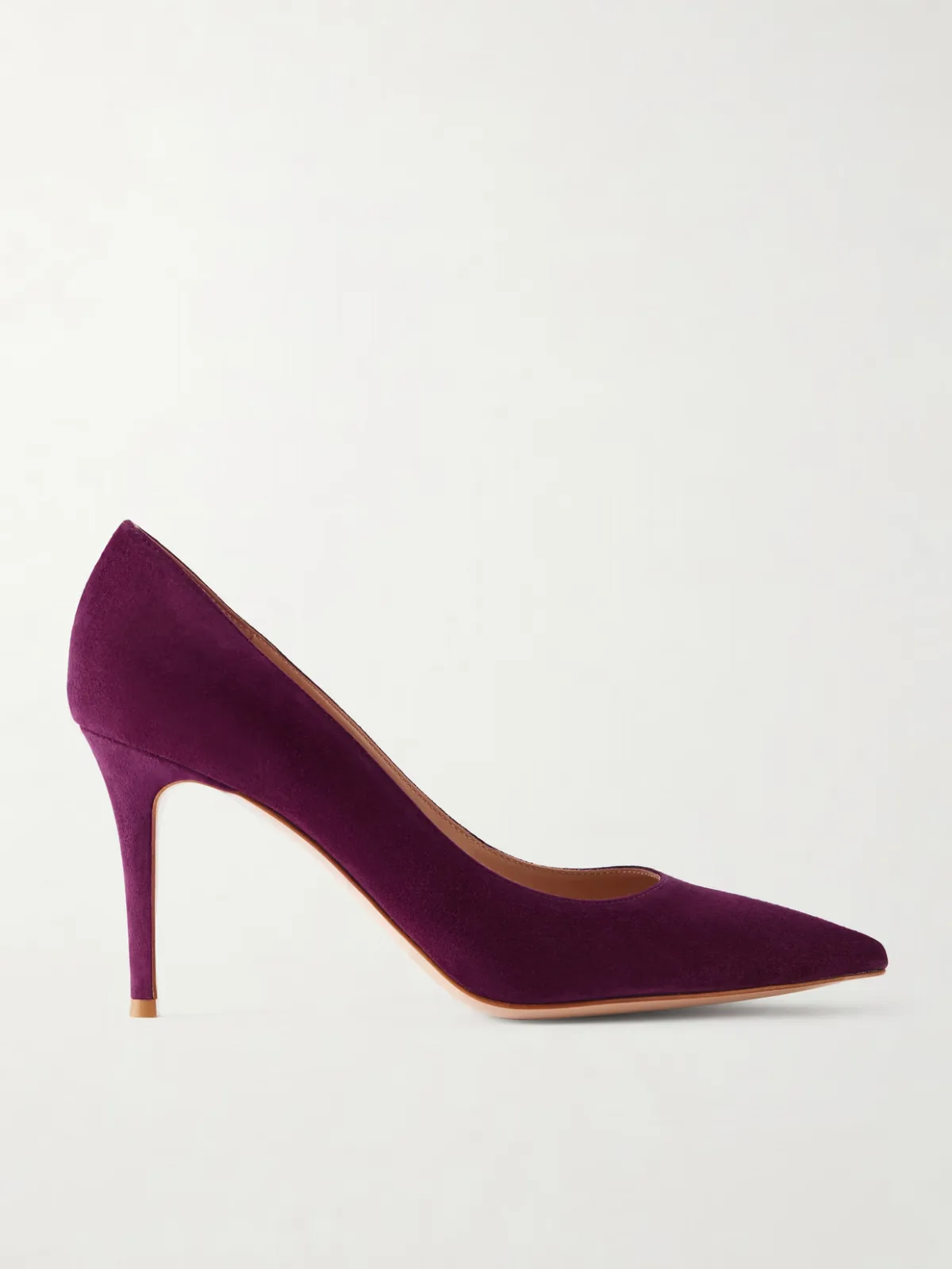 85 Suede Pumps