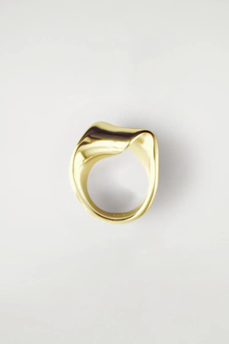 Twisted Ribbon Ring