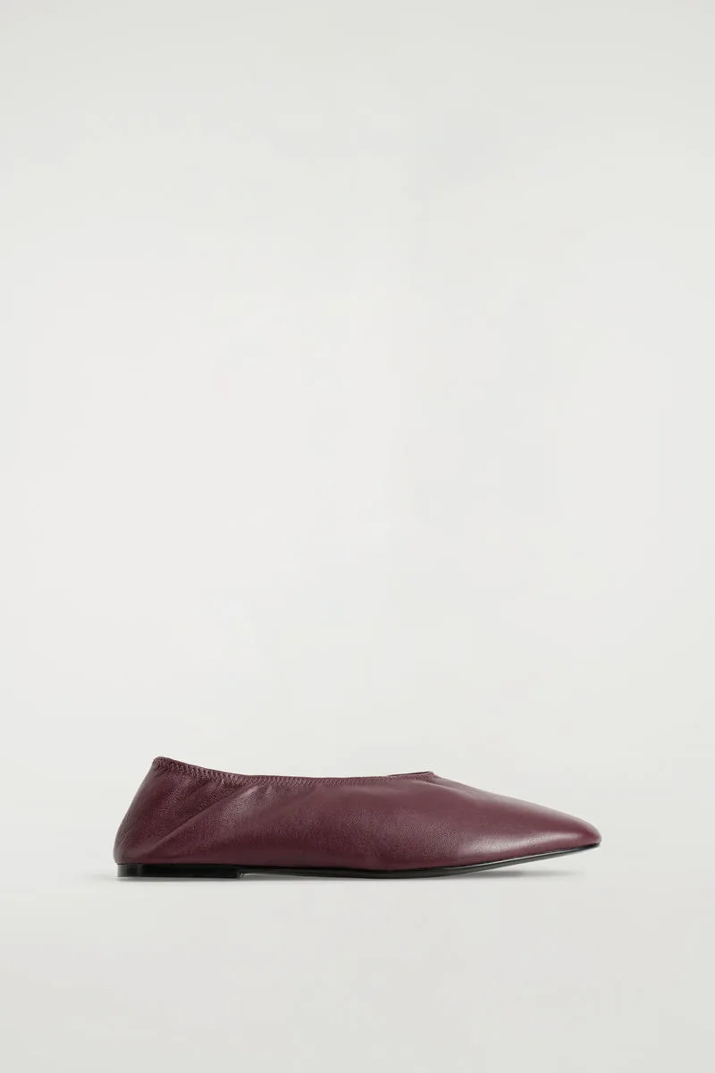 Minimal Leather Ballet Flats