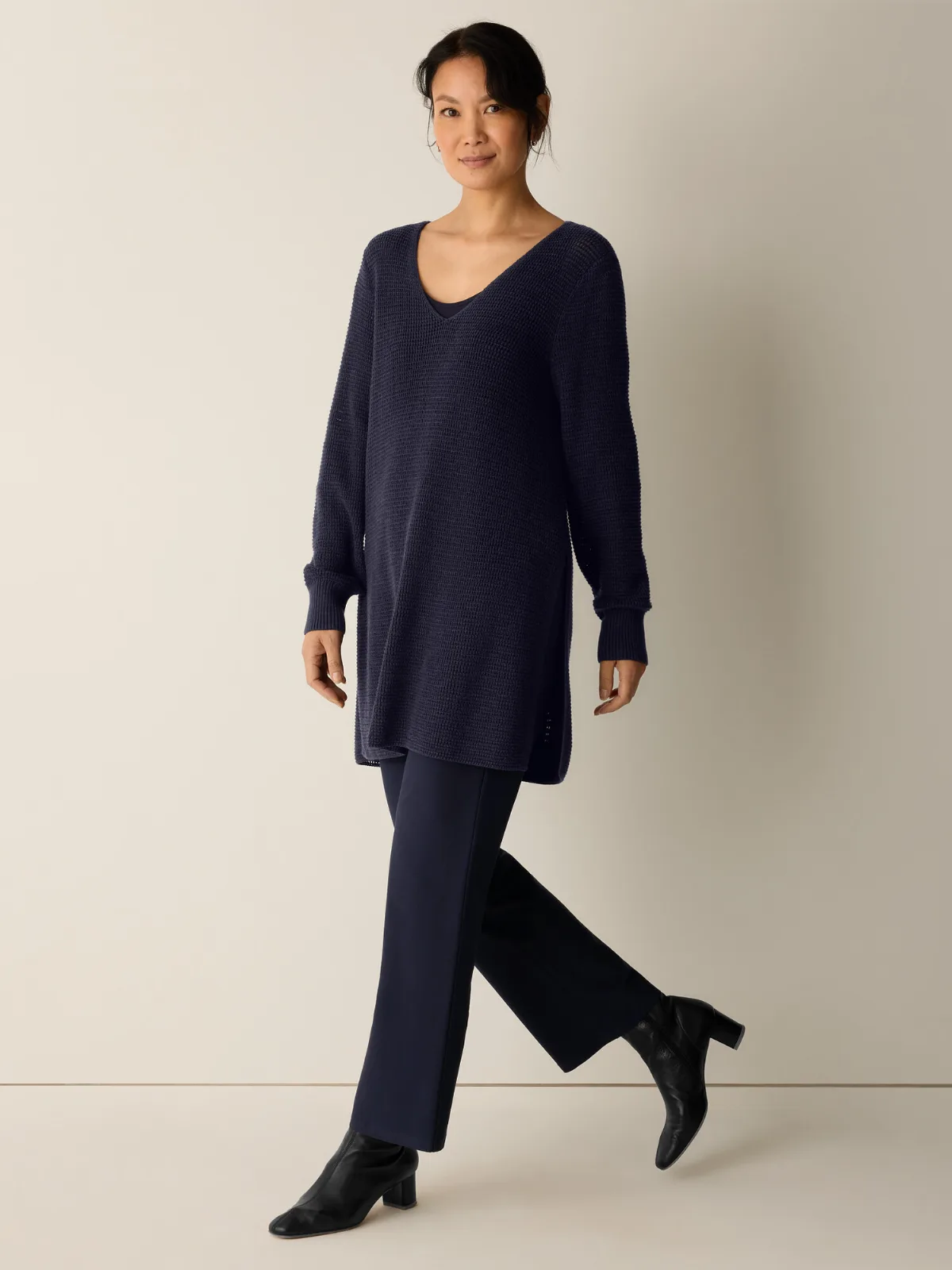 Peruvian Cotton Blend V-Neck Long Top