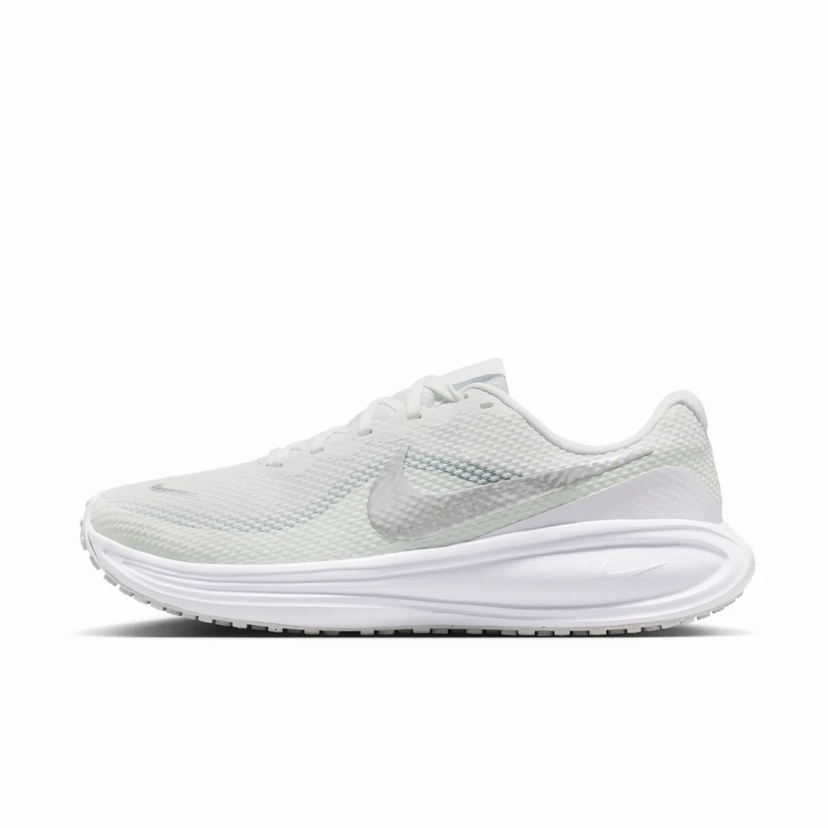 Revolution 8 Road Running Shoes