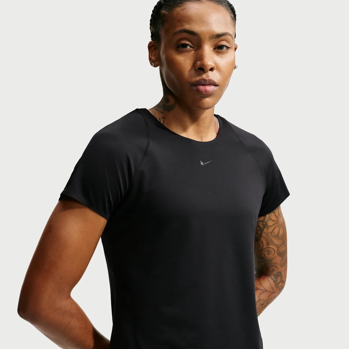 Universa Dri-FIT Short-Sleeve Top