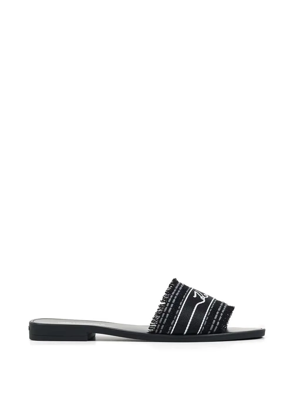 Skoot III Border Flat Sandals