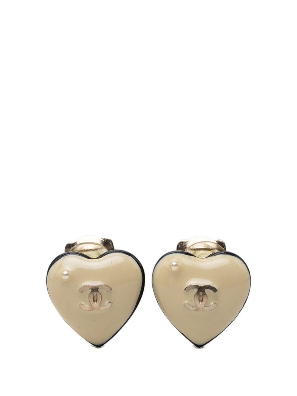 2006 CC Resin Faux Pearl Heart Clip on Earrings Costume Earrings