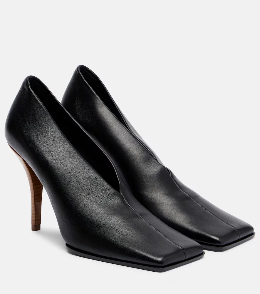 Alaïa 90 Leather Pumps by Alaia