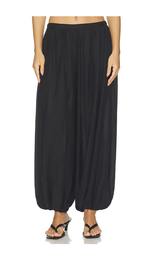 Talia Pants by Maude Club