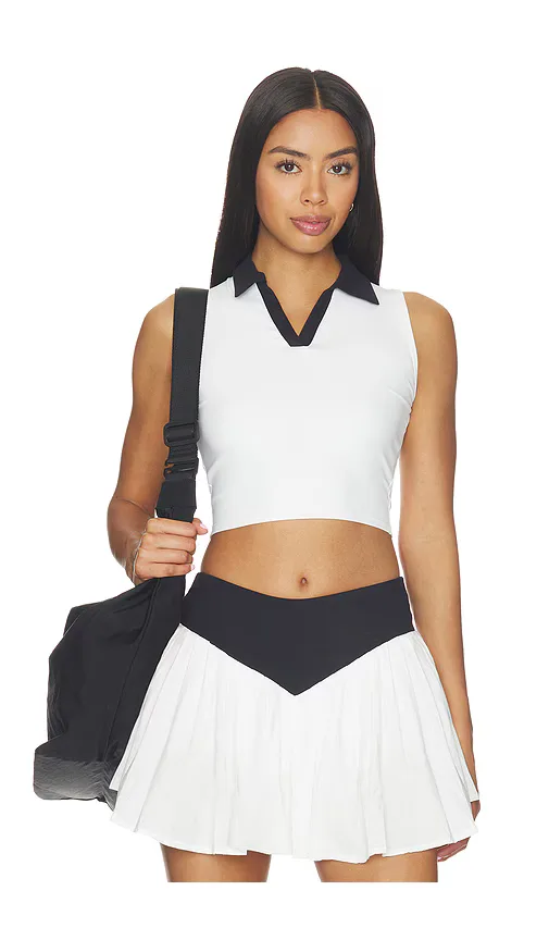 Ba?os Contrast Collar Sleeveless Top by Nubyen