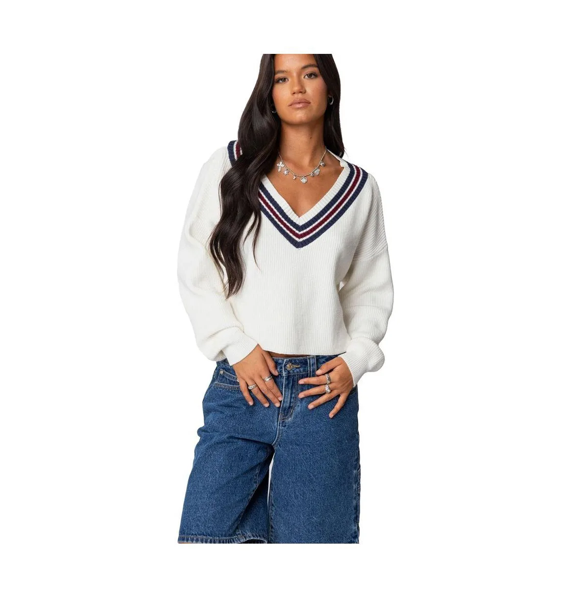 Lauryl V Neck Sweater by Edikted