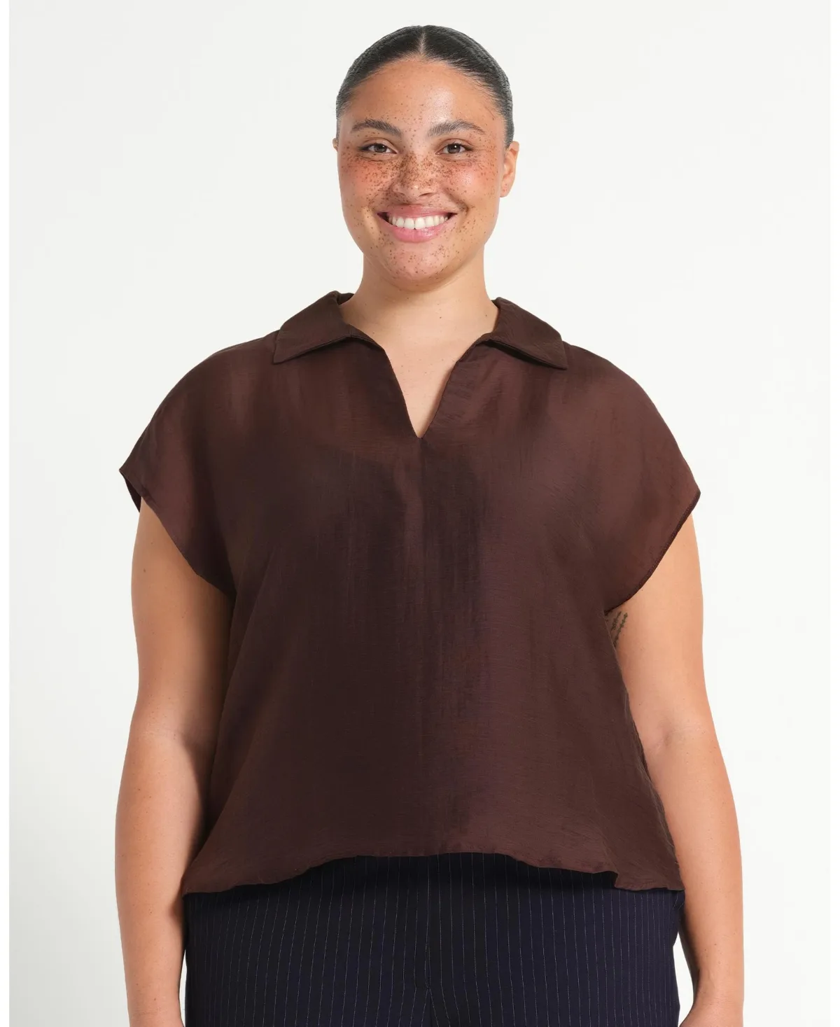Kelly Sheer Collared V-Neck Short Sleeve Top by Estelle