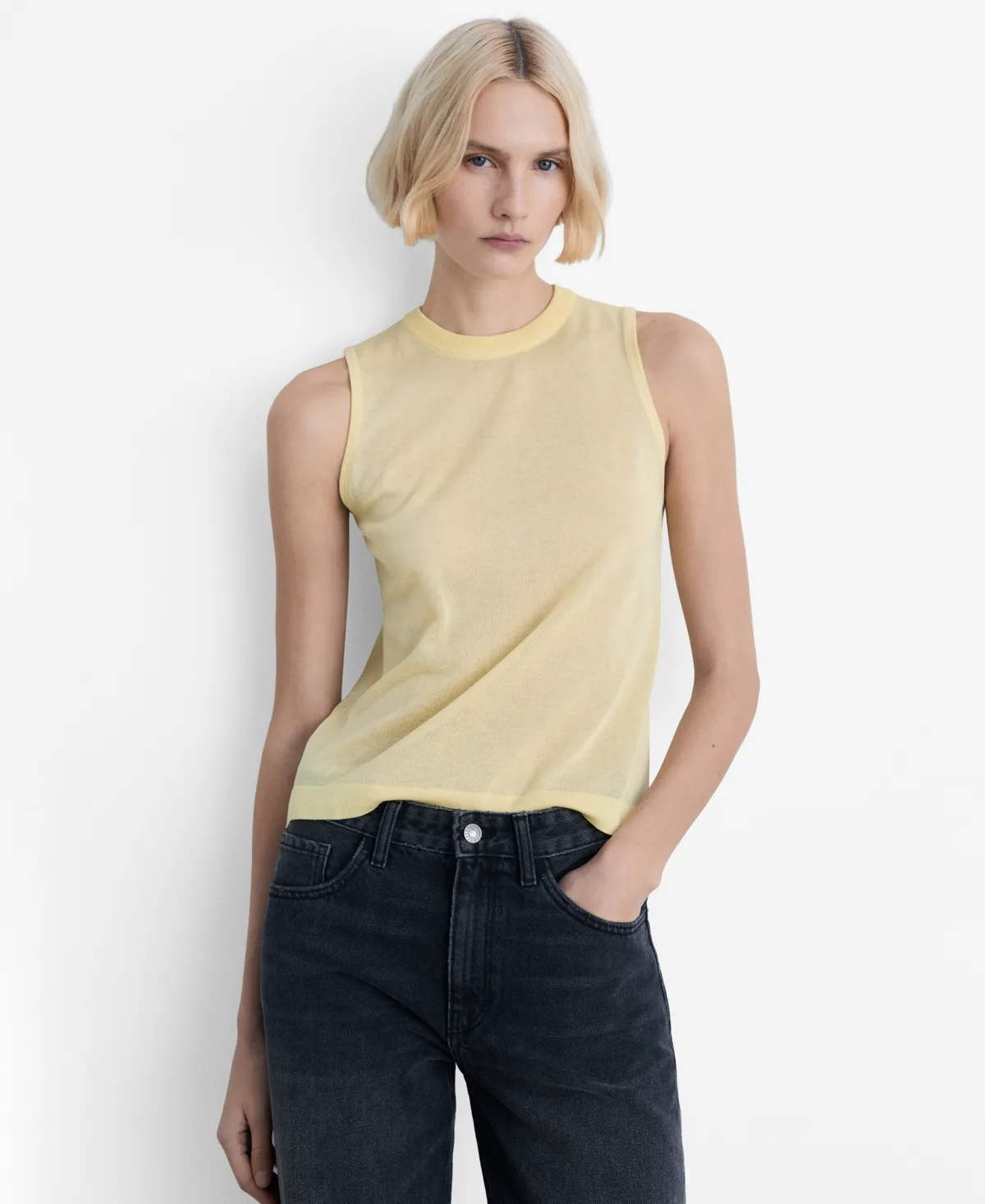 Sleeveless Knitted Top by Mango