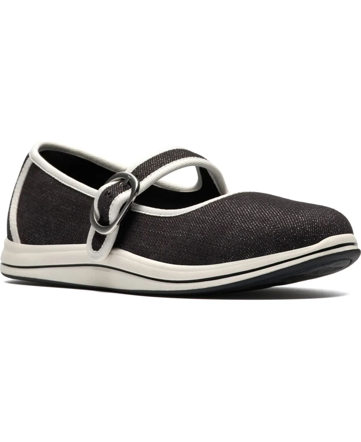 Breeze Janey Round Toe Flats by Clarks