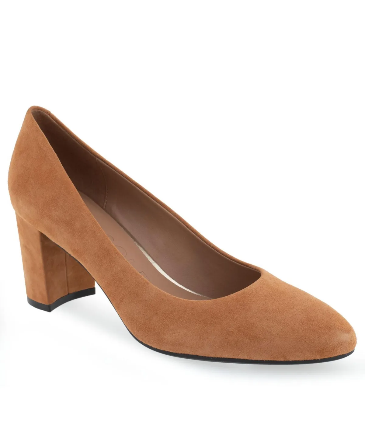 Betsy Pumps