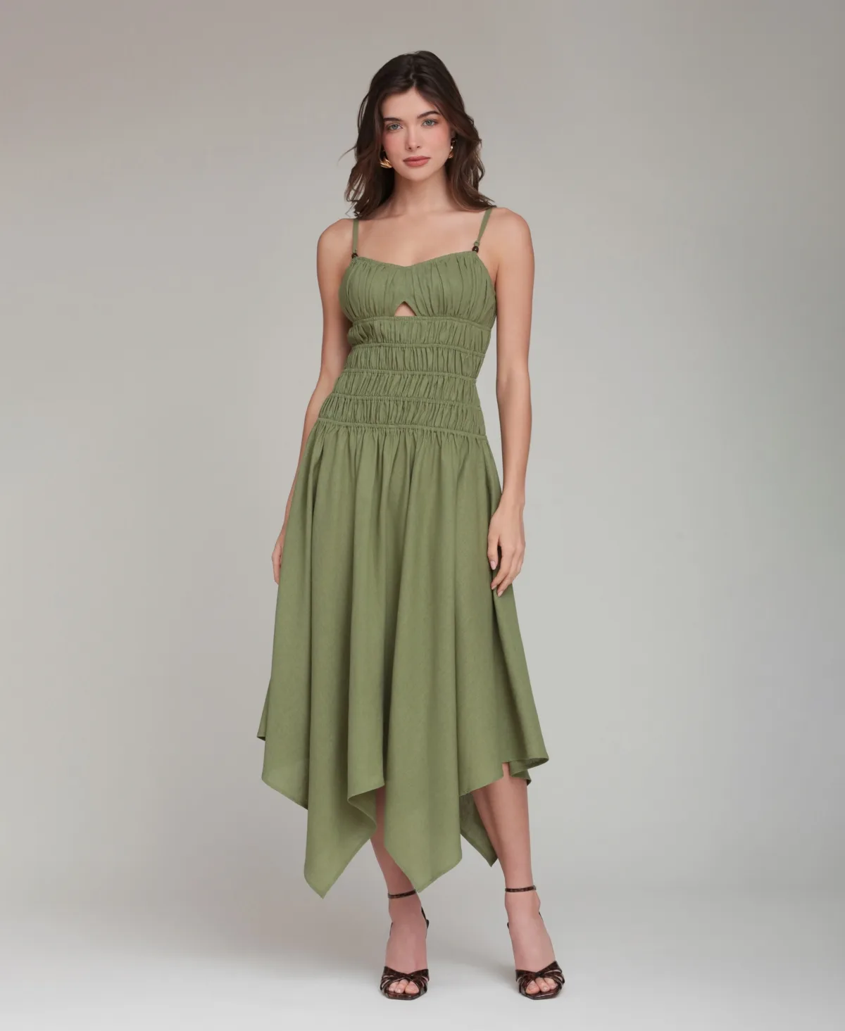 Sweetheart Neck Shirred Handkerchief Hem Midi Dress by Avec Les Filles