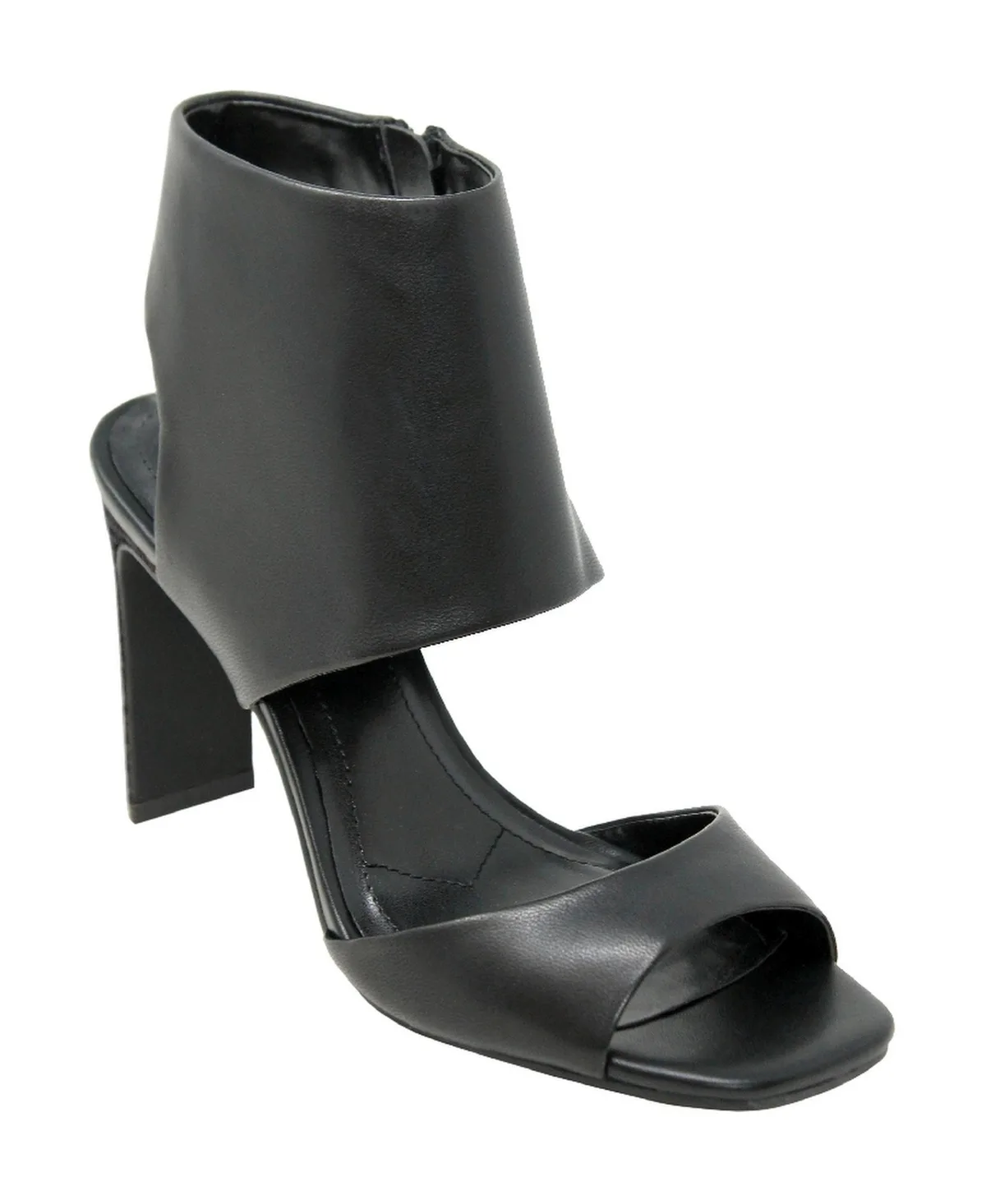 Sandal Gently by Charles By Charles David