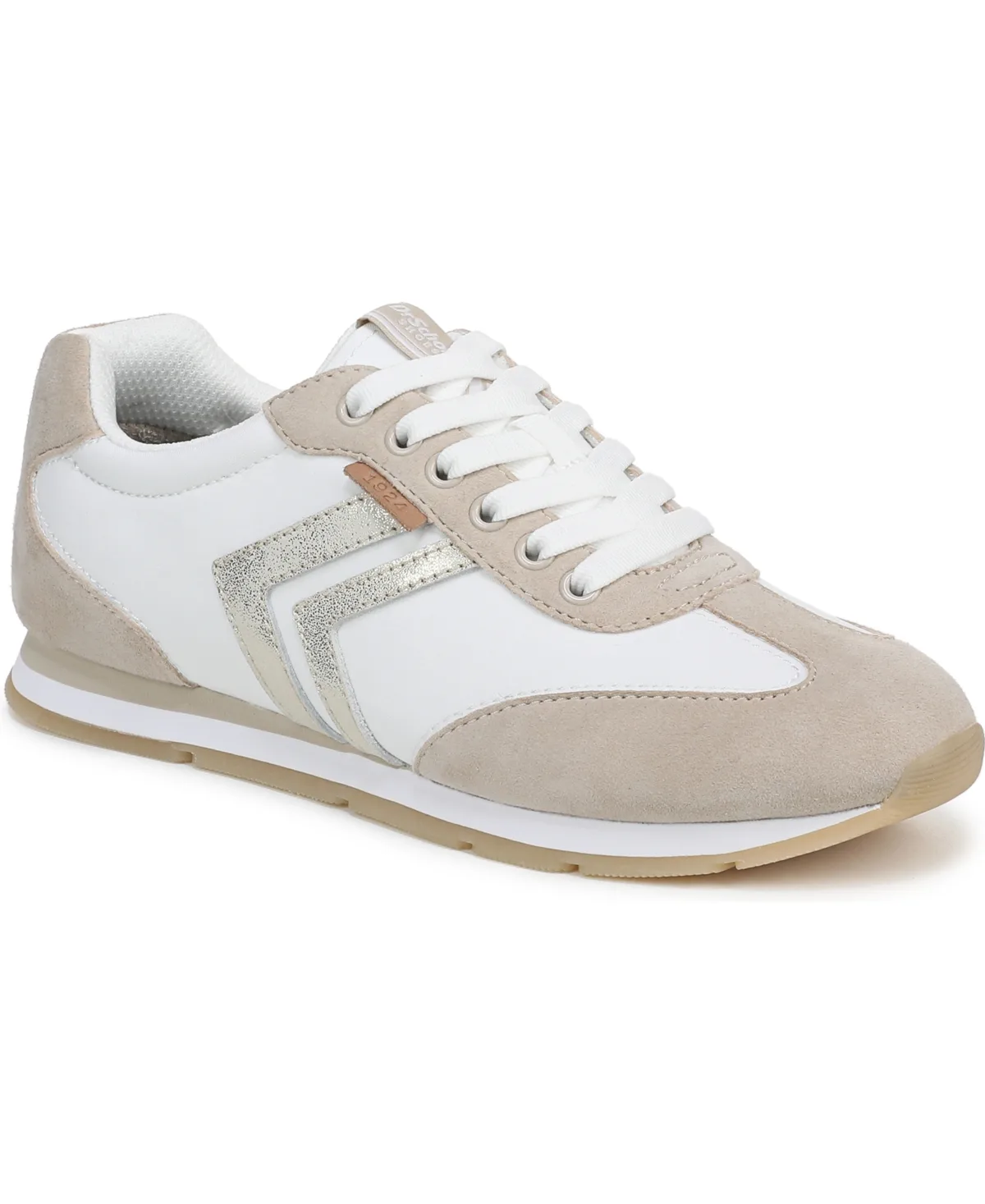 Comeback Closed Round Toe Lace Up Sneakers