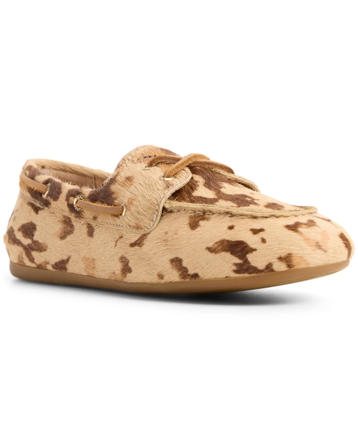 Slim Lace-Up Boat Shoes