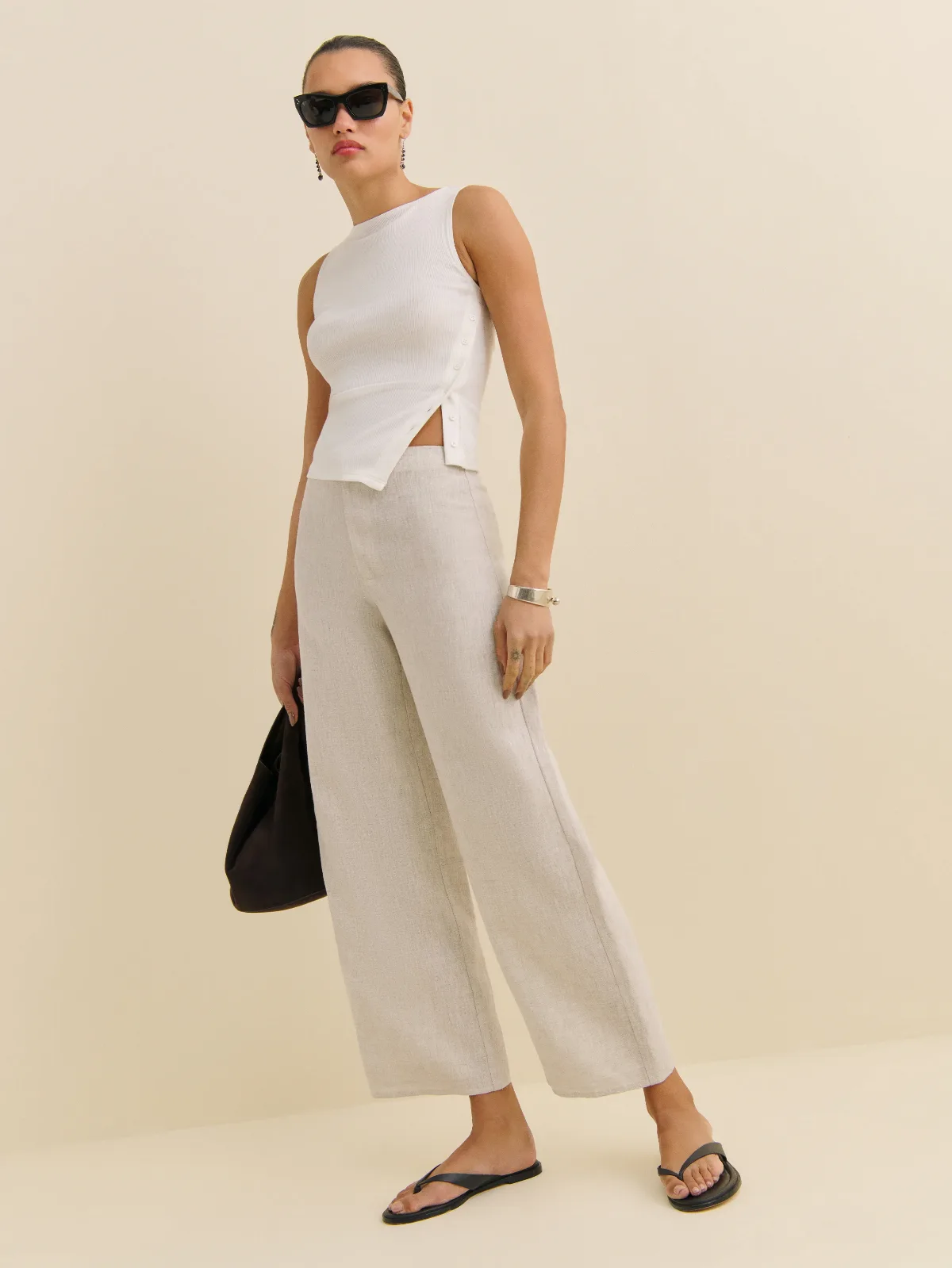 Joni Linen Cropped Short Pant by Reformation