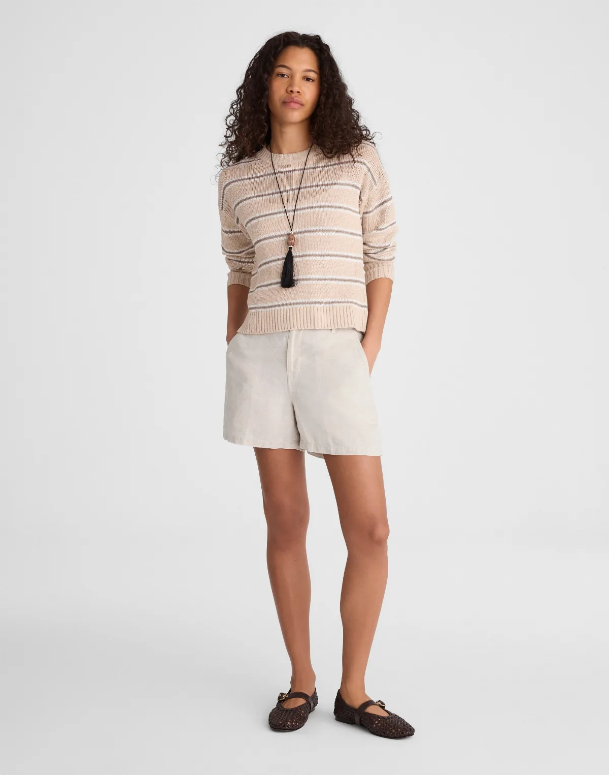 The Zoe Short in 100% Linen