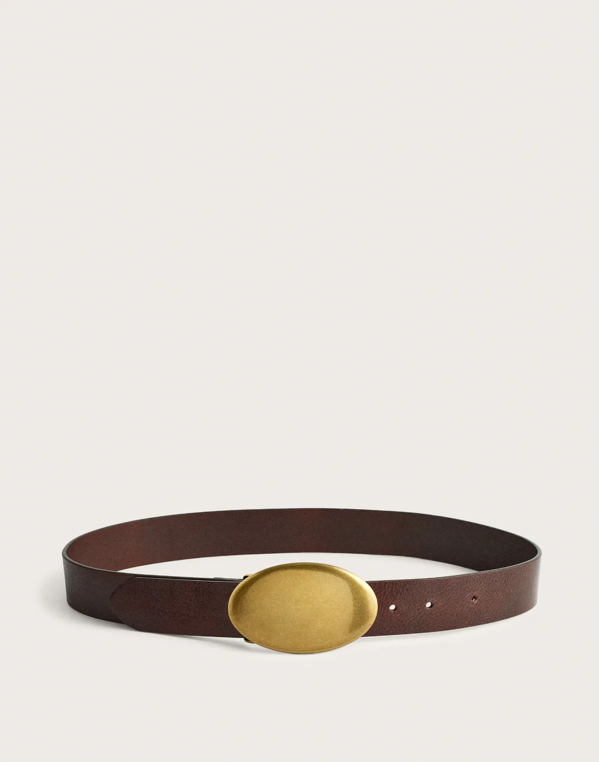 Oval Plaque-Buckle Belt in Leather by MW