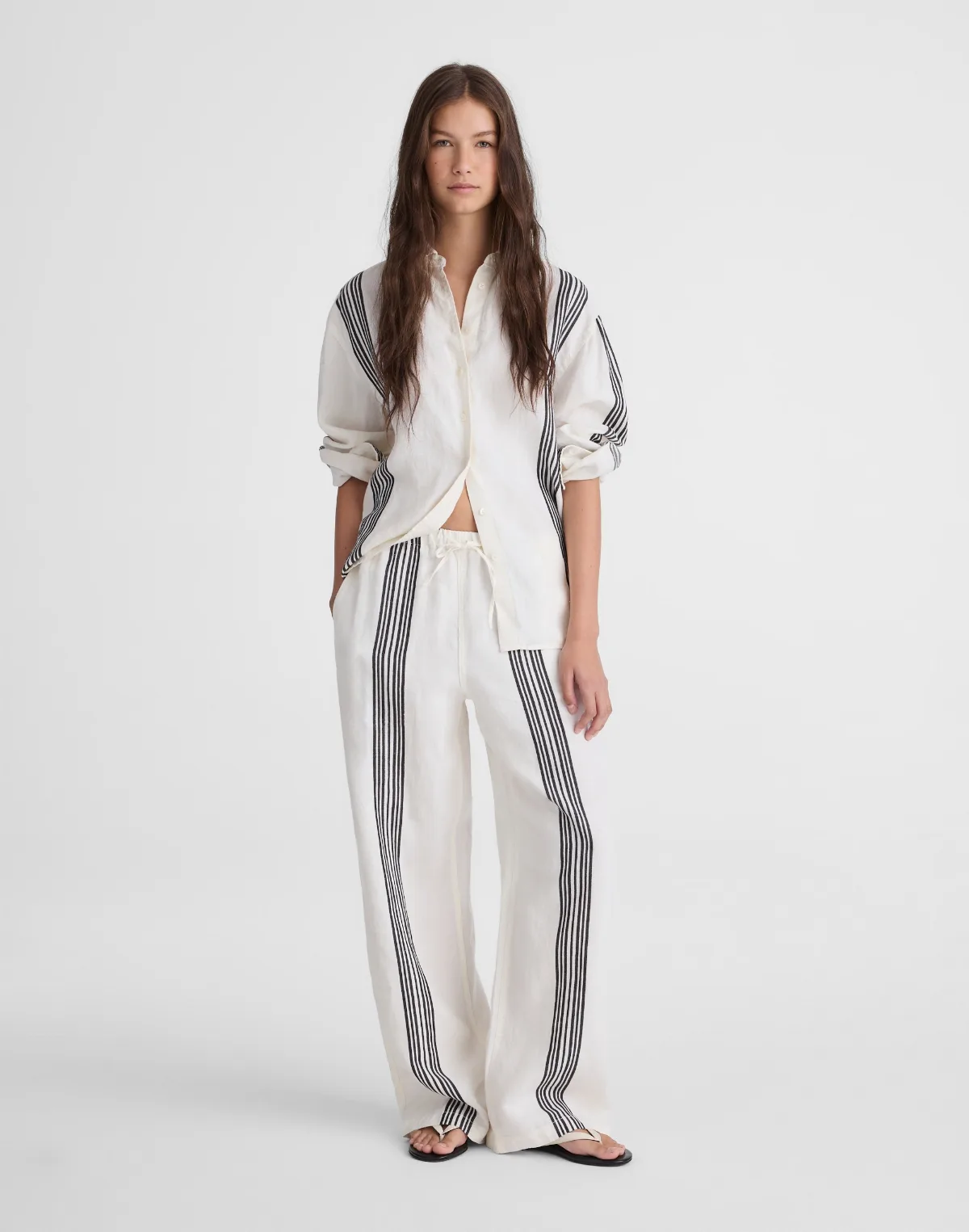 Pull-On Pants in Linen Blend by MW