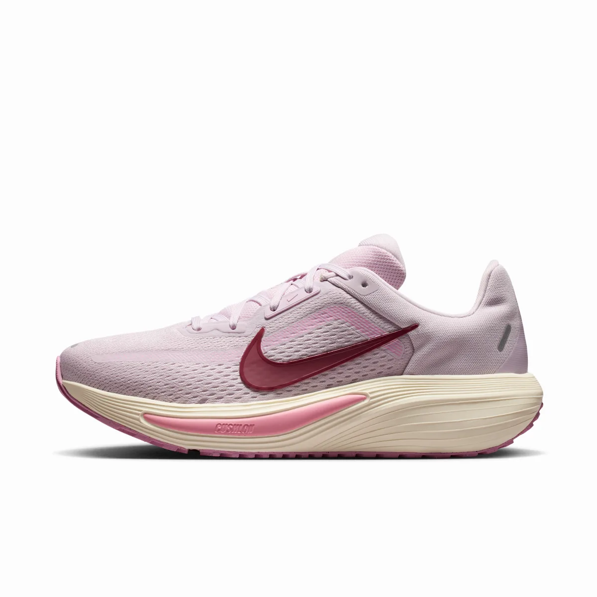 Quest 7 Road Running Shoes by Nike