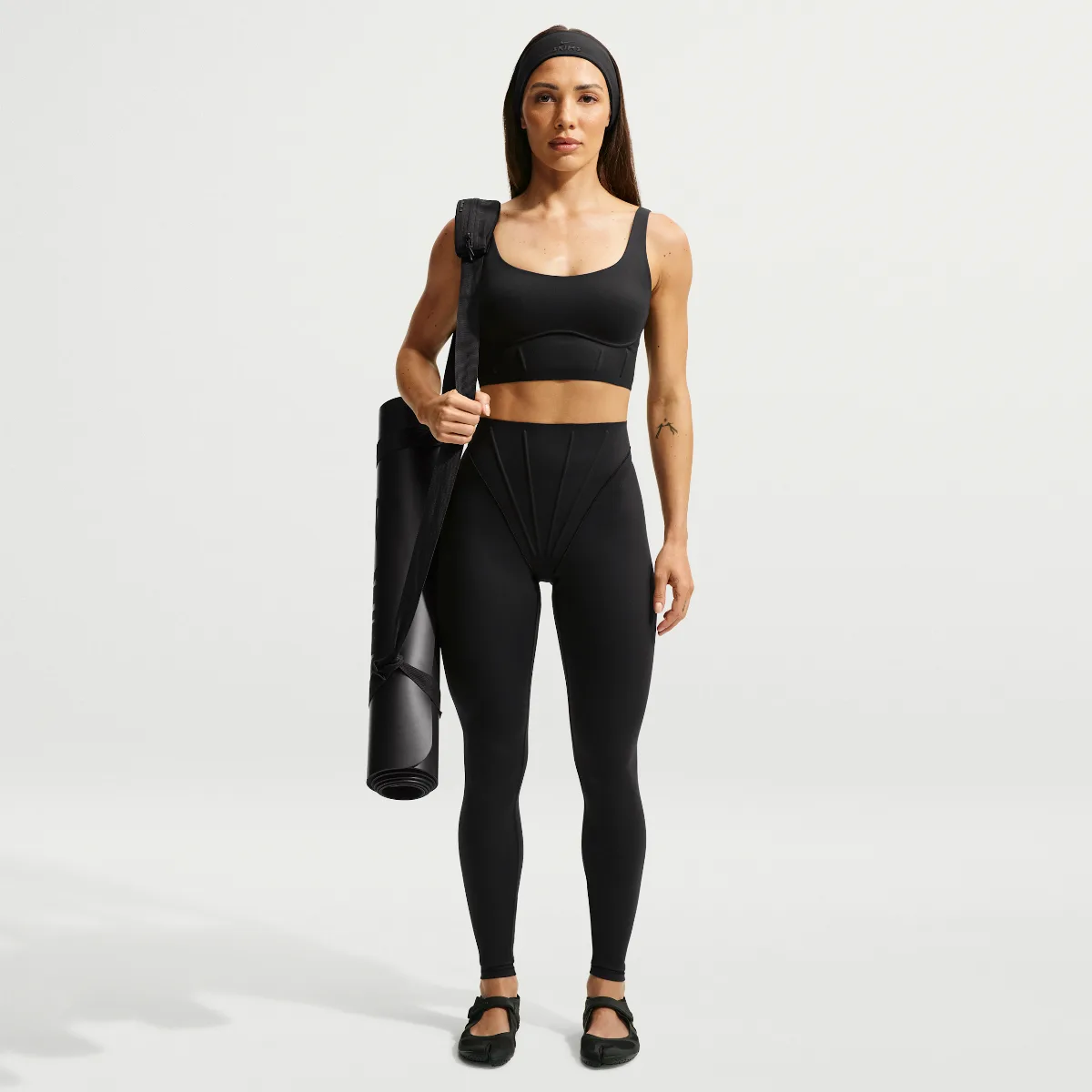 SKIMS Matte High-Waisted Corset 26" Leggings by Nike