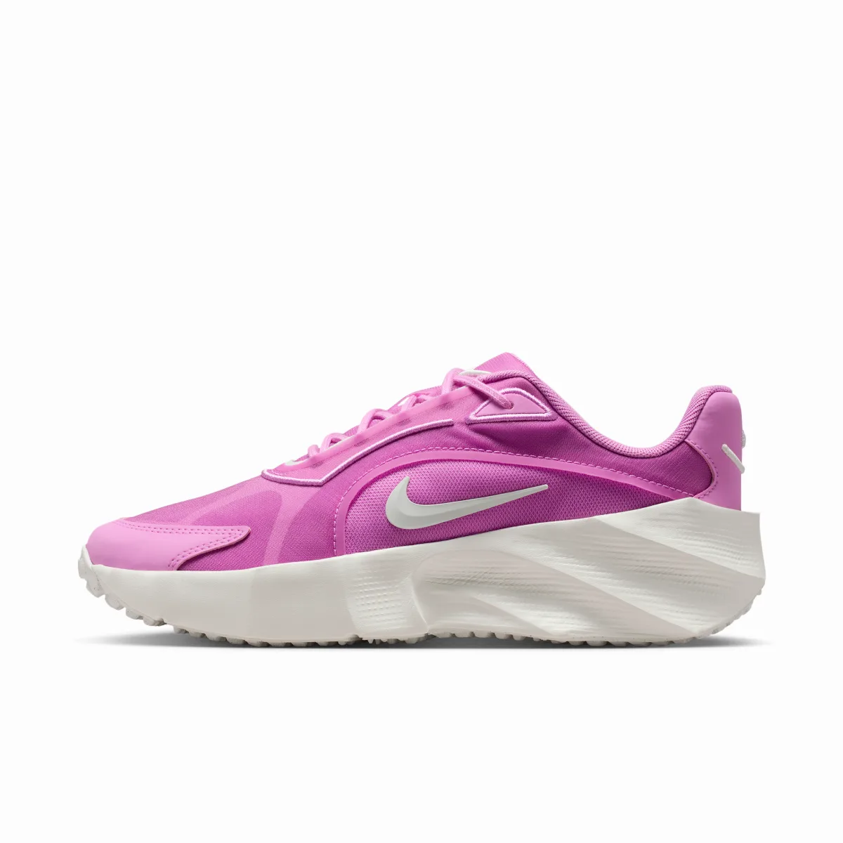 Aura Edge Shoes by Nike