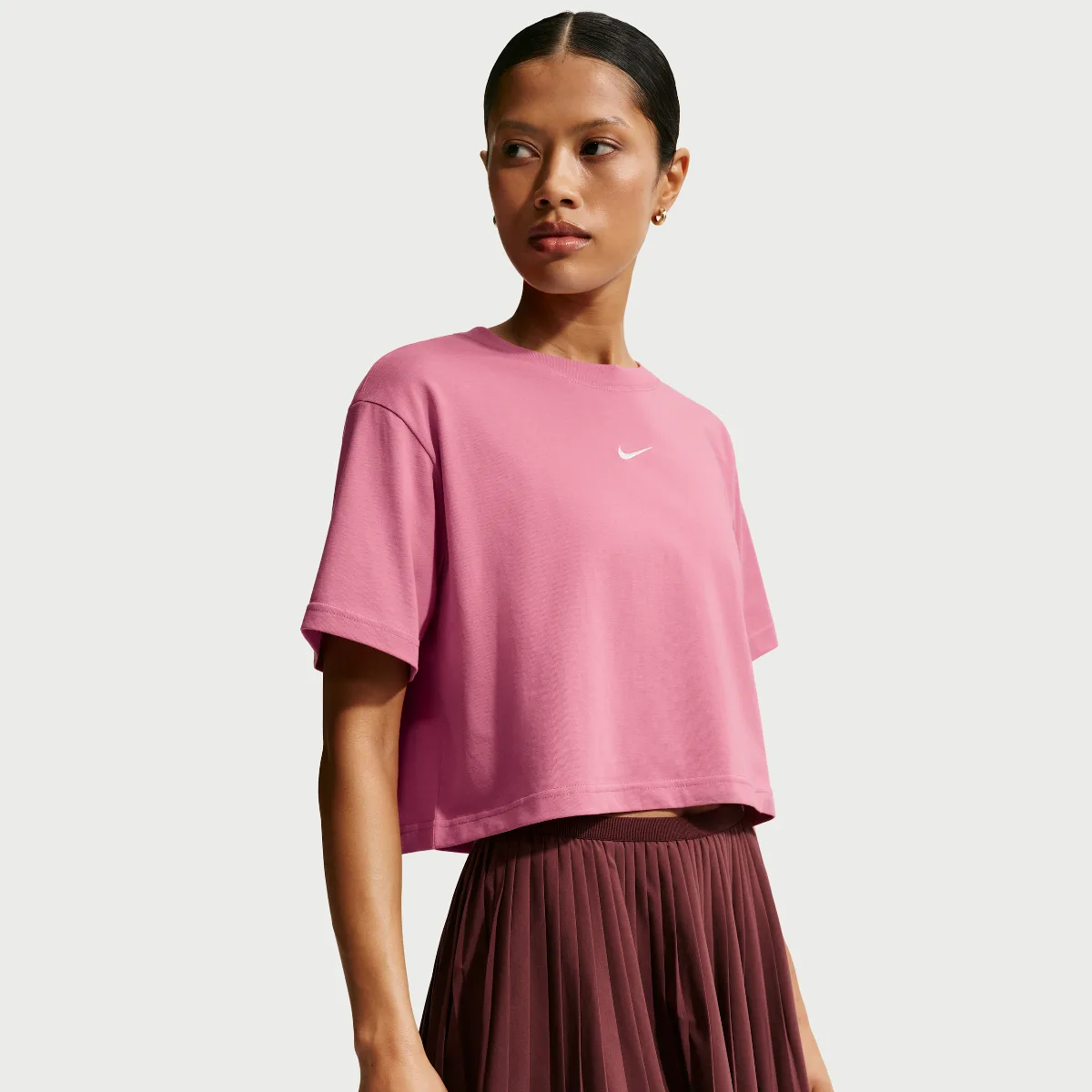 Sportswear Classic Loose Short-Sleeve Cropped T-Shirt