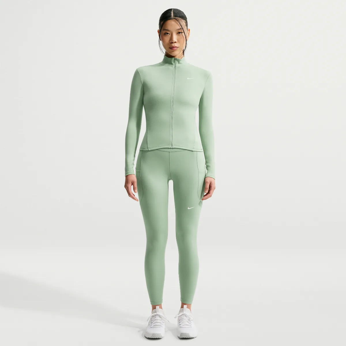 One High-Waisted 7/8 Leggings with Pockets