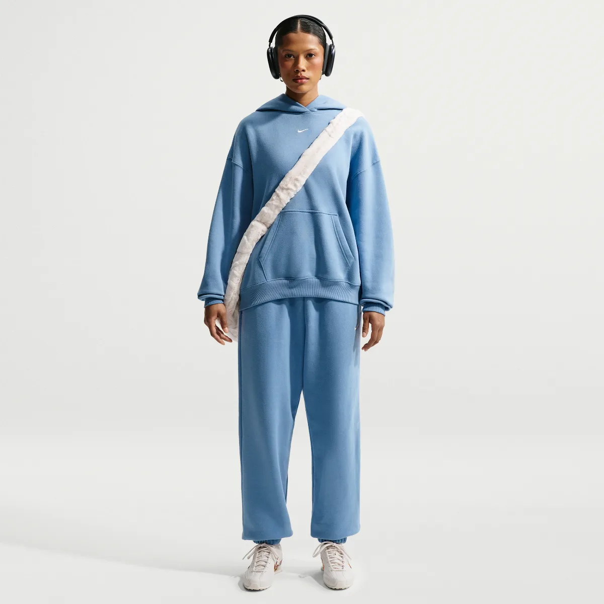 Studio Fleece Medium Weight High-Rise Oversized Cuffed Pants by Nike