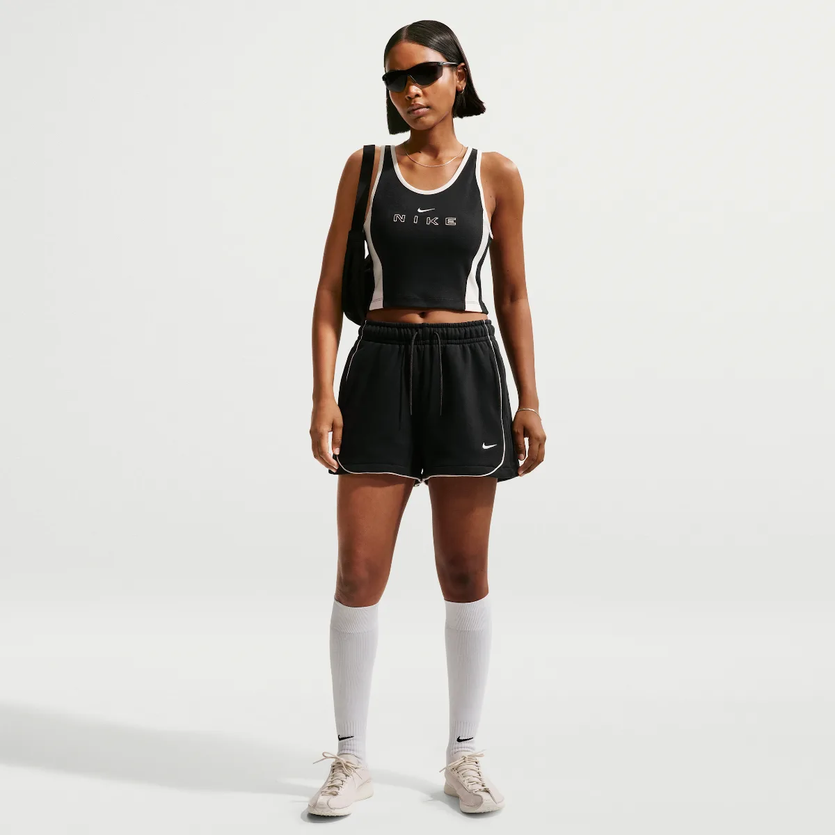 Nike Sportswear Loose Mid-Rise 3" Fleece Shorts