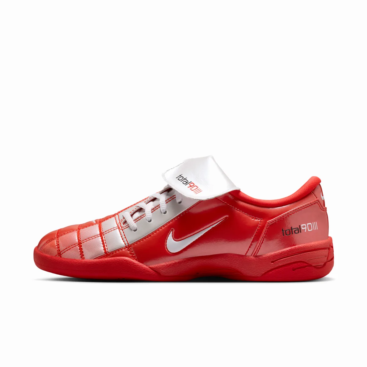 Total 90 SE Shoes by Nike