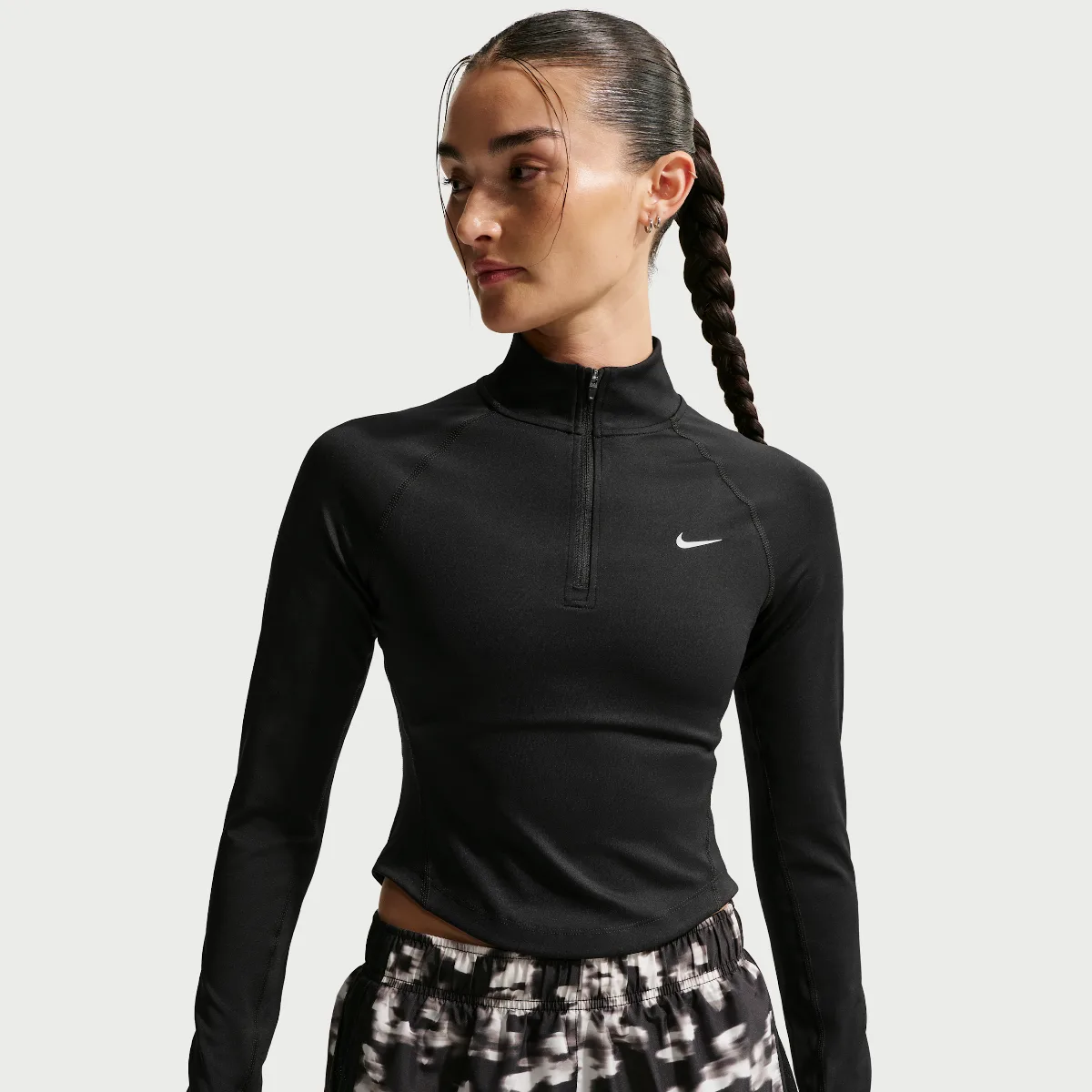Tempo Dri-FIT Fitted 1/2-Zip Running Top