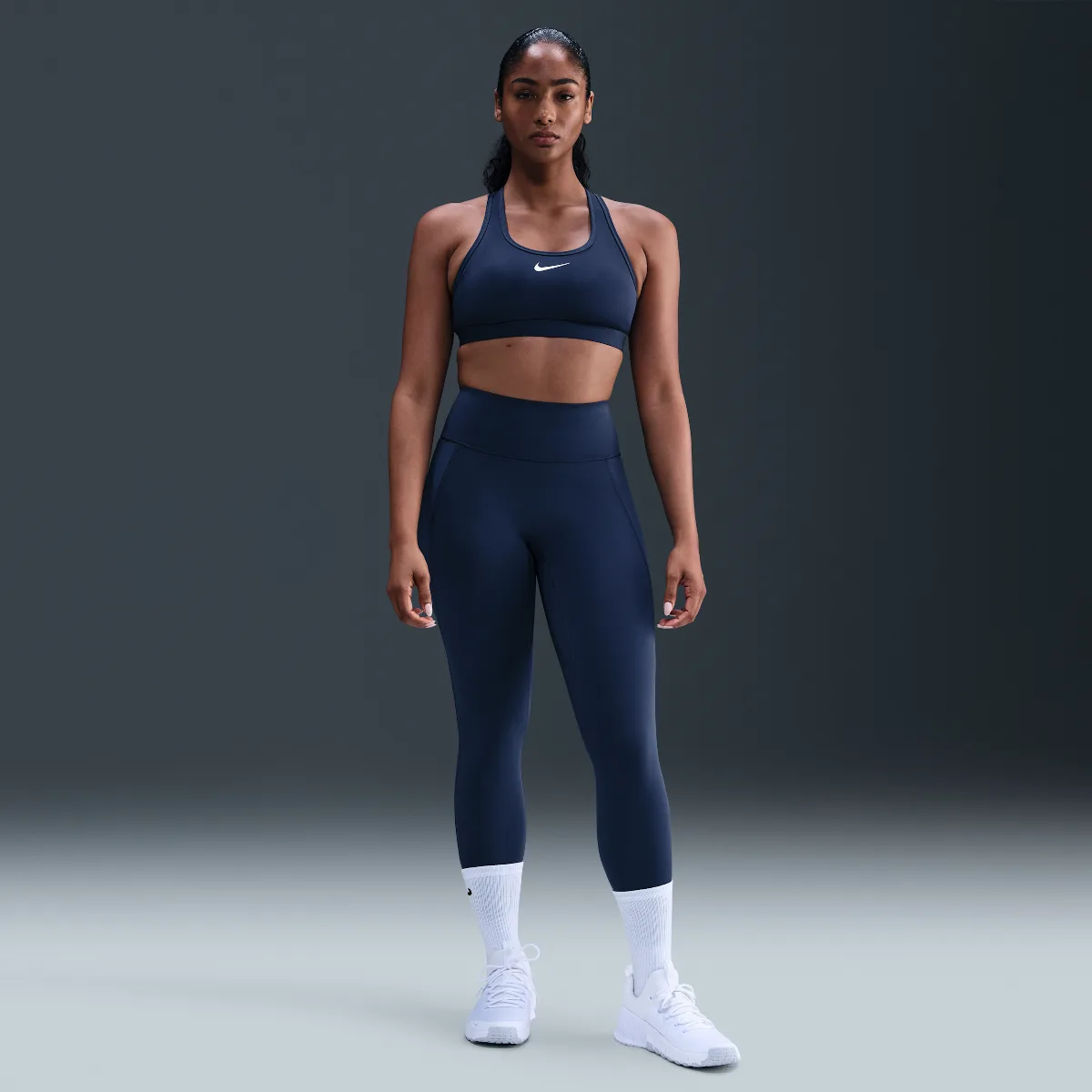 Universa High-Waisted 7/8 Leggings with No Front Seam by Nike