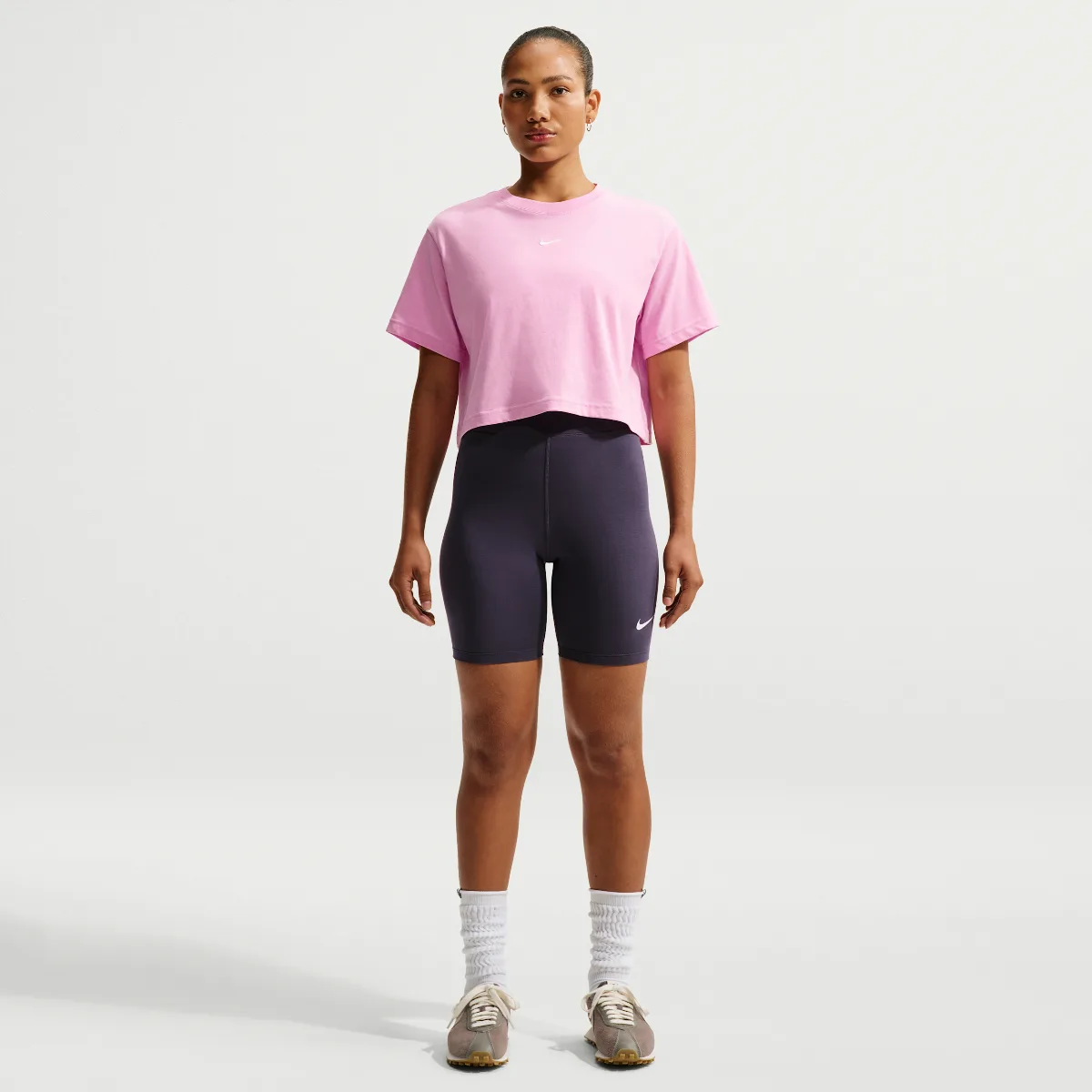 Nike Sportswear Classic High-Waisted 8" Biker Shorts