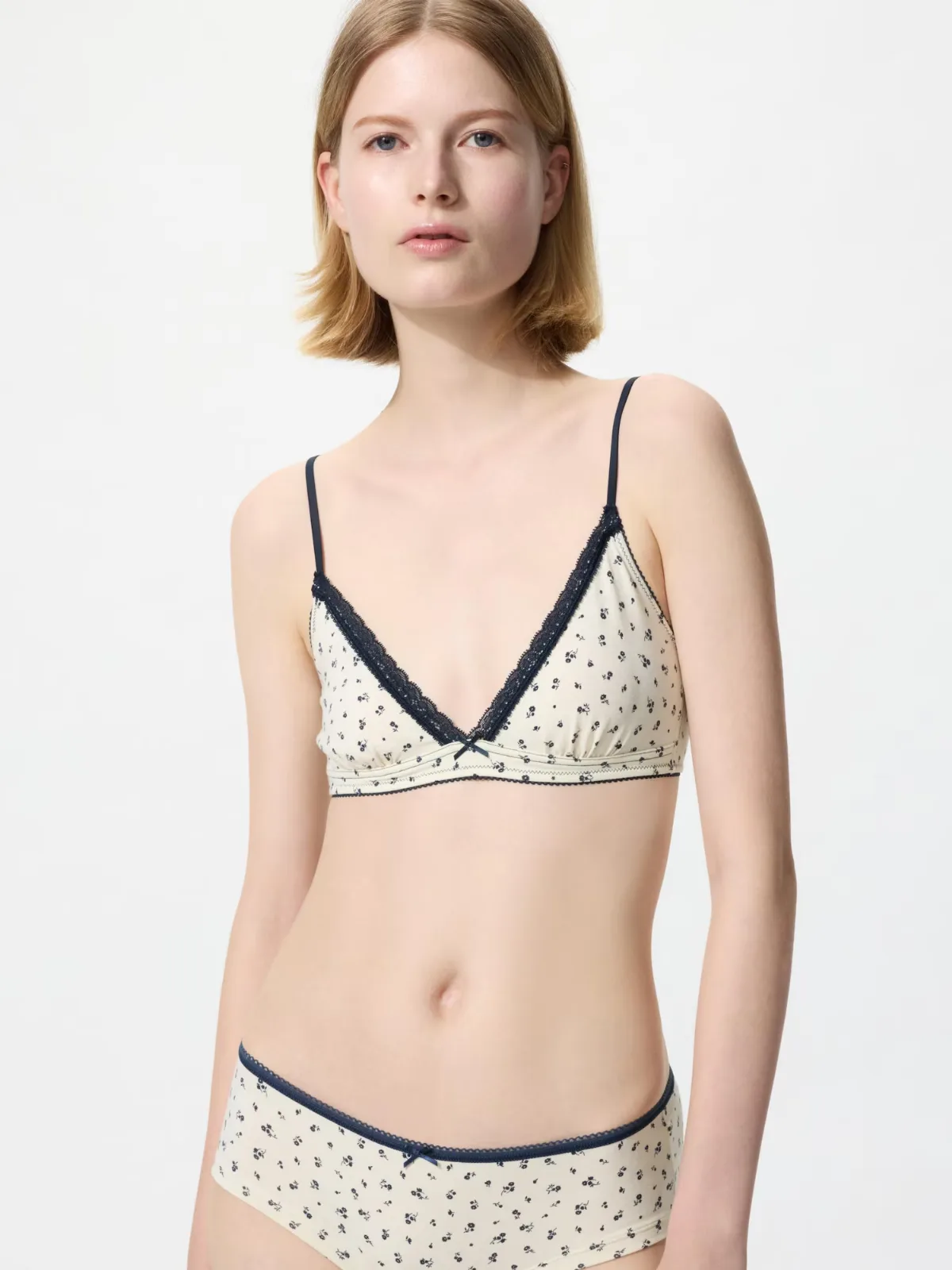 Cotton Wireless Bra Triangle Unlined by UNIQLO