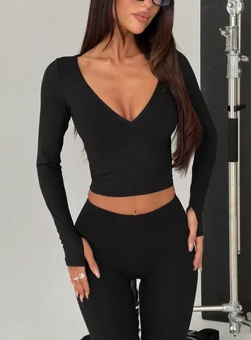 New Horizons Long Sleeve V Neck Top by Princess Polly Lower Impact