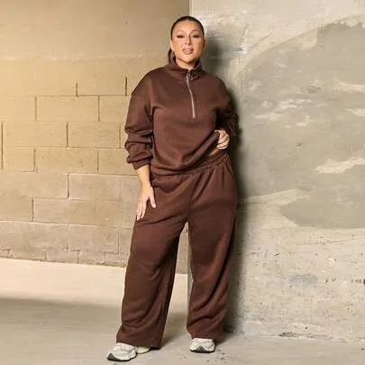 Casual Solid Color Sweatshirt and Sweatpants Set by Lele Munniz