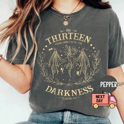 Retro the Thirteen Throne of Glass From Darkness Claim Us Bookish T-Shirt by SHEIN