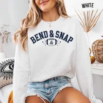 Retro Football Sweatshirt Bend and Snap - Sports Season1 by SHEIN