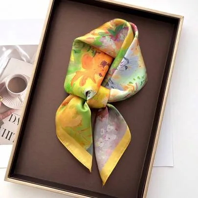 Floral Pattern Square Silk Scarf Shawl Headscarf Headwear by SHEIN